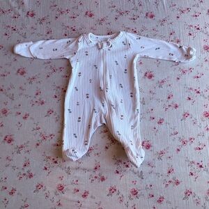 Carter's White Floral Ribbed Footie